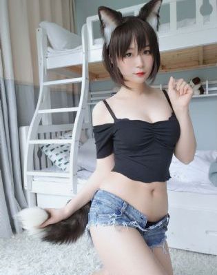 欧美皮短裤_BD国语高清免费观看