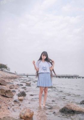 国产品精丝祙黑色高跟鞋_国产剧在线手机播放