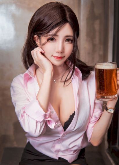 欧美成人三区四区_超清完整版观看