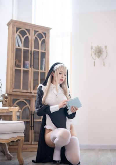 欧美丝袜高清在线_BD英语神马影院手机在线