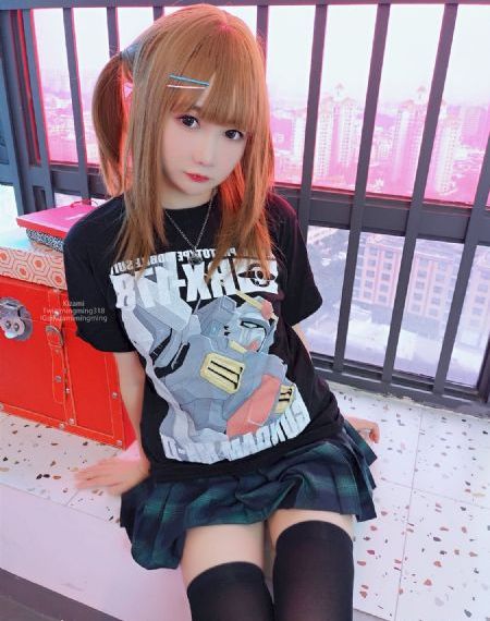 欧美调教闻棉袜脚_720动漫免费观看
