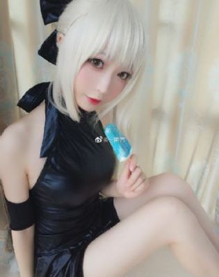 尤物娇妻翘臀疯狂迎合视频_1080P电影免费在线